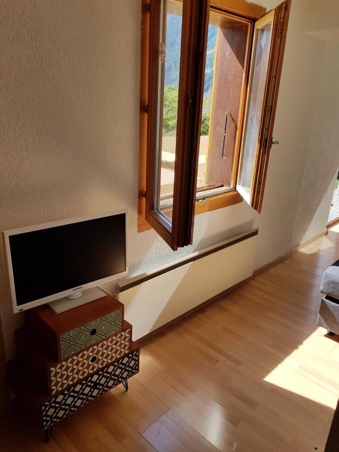 Chalet Le Muguet Villa โอวรอนนาซ ภายนอก รูปภาพ
