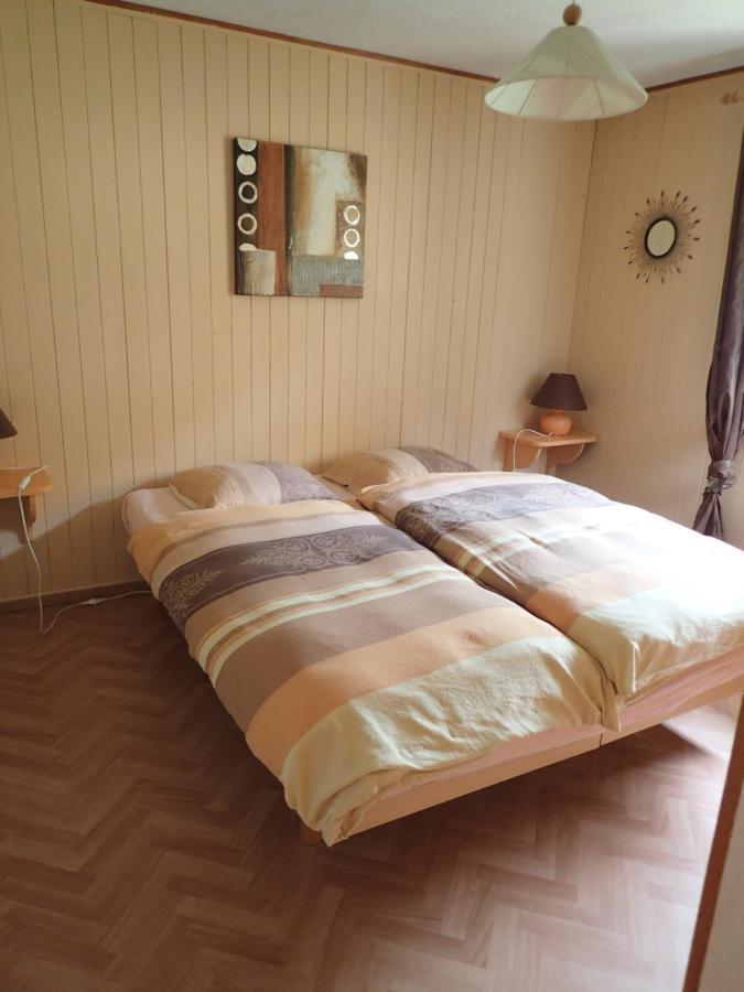 Chalet Le Muguet Villa โอวรอนนาซ ภายนอก รูปภาพ