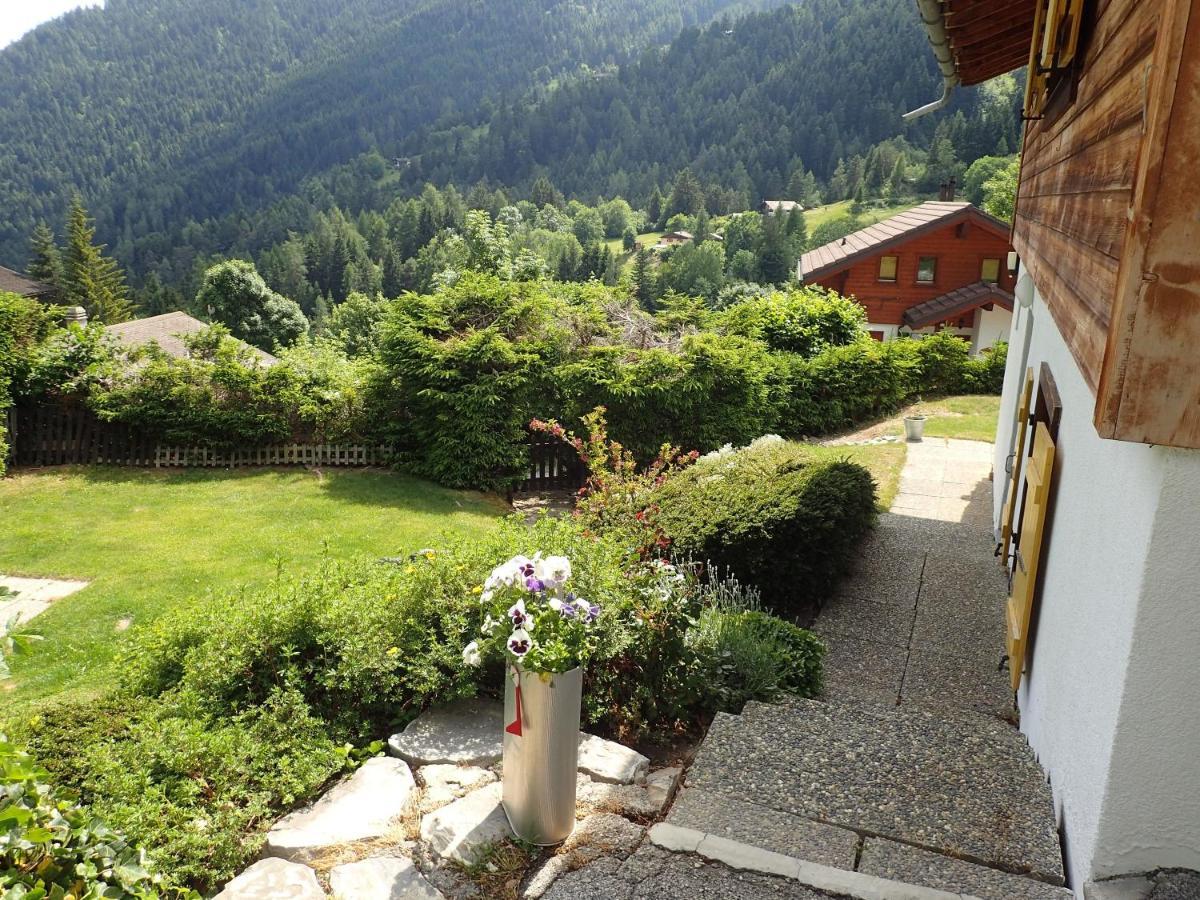 Chalet Le Muguet Villa โอวรอนนาซ ภายนอก รูปภาพ
